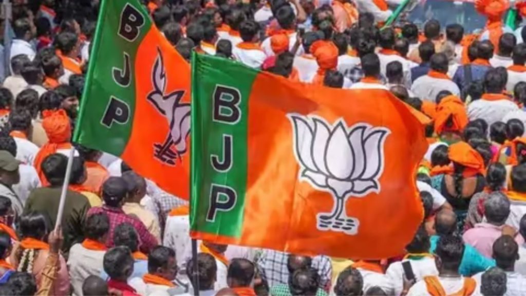 Delhi Assembly Elections : दिल्ली चुनाव में मोदी की गारंटी! भाजपा के पिटारे में दिल्लीवालों के लिए आखिर क्या?