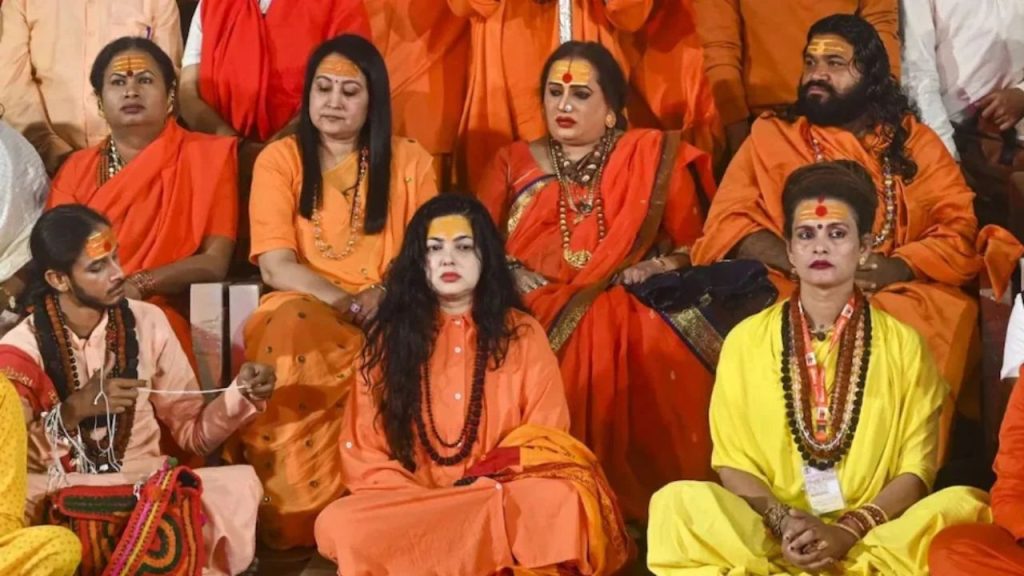 Mamata Kulkarni : किन्नर अखाड़े का तगड़ा एक्शन, ममता कुलकर्णी को महामंडलेश्वर पद से हटाया 
