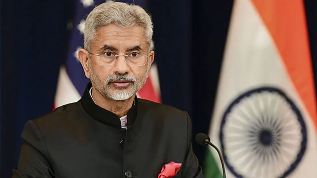 S. Jaishankar : अवैध प्रवासियों की वापसी पर बोले विदेश मंत्री, बोले : “निर्वासन की प्रक्रिया कोई नई नहीं…”