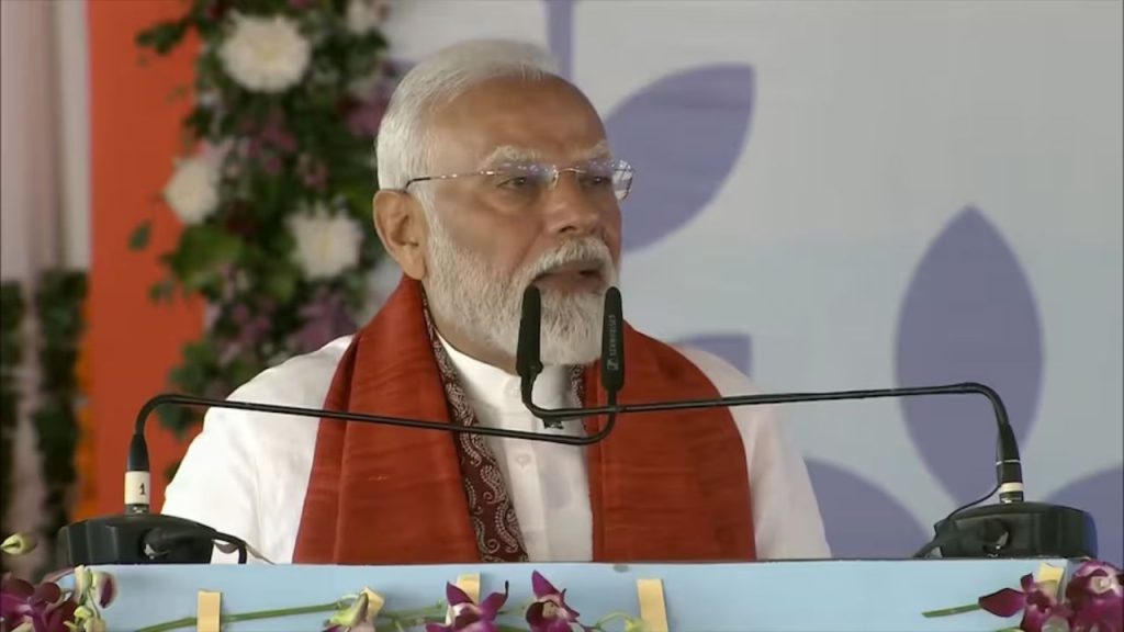 PM Modi in Bhagalpur:  ‘जंगलराज वाले दे रहे महाकुंभ को गाली…’ PM मोदी का विपक्ष को तगड़ा जवाब 
