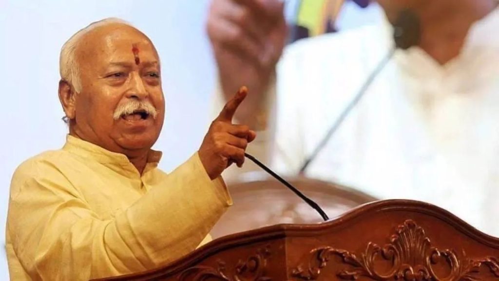 Mohan Bhagwat : ‘मंदिर और श्मशान की रक्षा करनी होगी’ मोहन भगवत के बयान पर मचा घमासान 