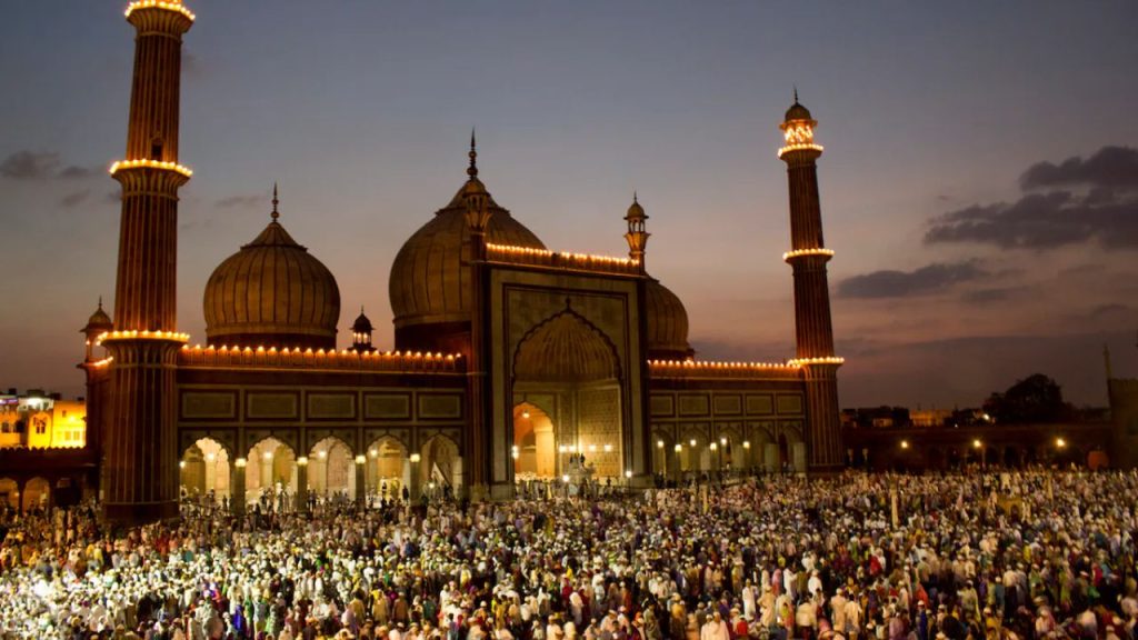 Eid-Ul-Fitr 2025 : देशभर में ईद की नई सुबह.. नई रौनक, मस्जिदों में नमाज की गई अदा