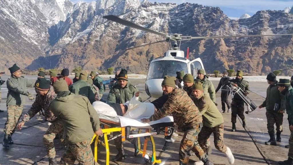 Uttarakhand Avalanche : चमोली में ग्लेशियर टूटने से हुआ हादसा, हादसे में घायल 50 लोगों को बचाया गया, 4 की मौत