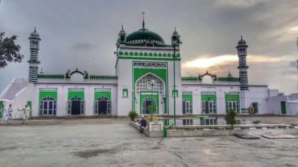 UP News : संभल जामा मस्जिद रंगाई-पुताई का मामला फिर टला, इलाहाबाद हाईकोर्ट में 12 मार्च को होगी अलगी सुनवाई
