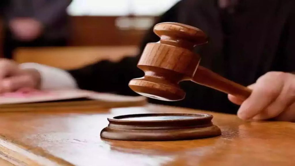 UP News : स्तन पकड़ना…नाड़ा तोड़ना…रेप नहीं, इलाहाबाद HC का अहम फैसला 