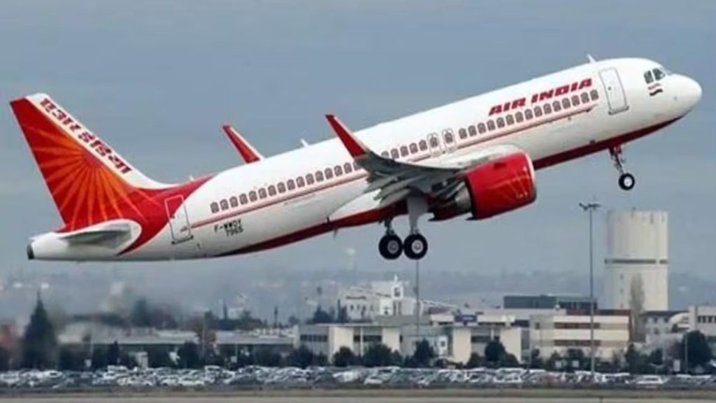 UP News: एयर इंडिया फ्लाइट में शख्स की हुई मौत! यात्रियों में मचा हड़कंप