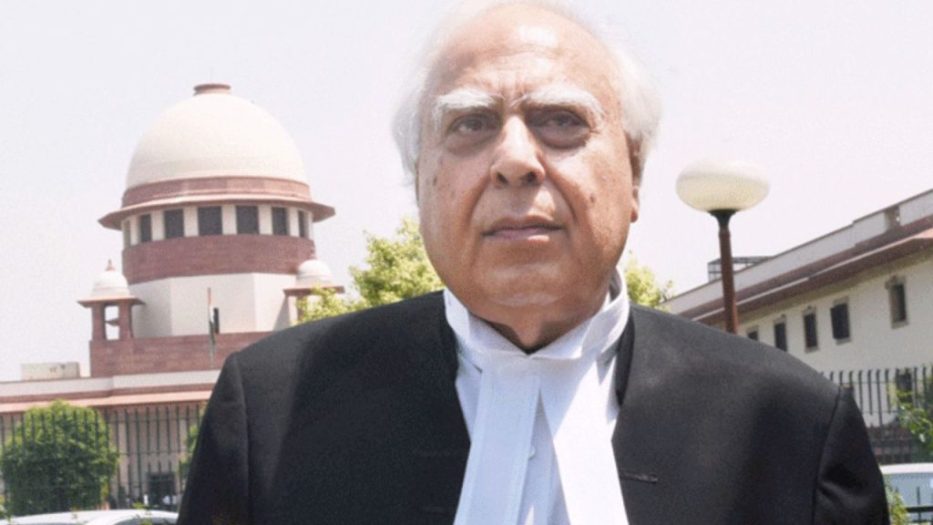 Kapil Sibbal : इलाहबाद HC पर भड़के कपिल सिब्बल, बोले ‘भगवान बचाए इस देश को’