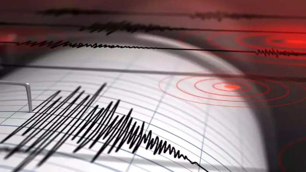 Earthquake in Myanmar: लगातार चार बार आया भूकंप! म्यांमार और बैंकॉक में भूकंप से मची तबाही, मस्जिद ढहने से 20 की मौत