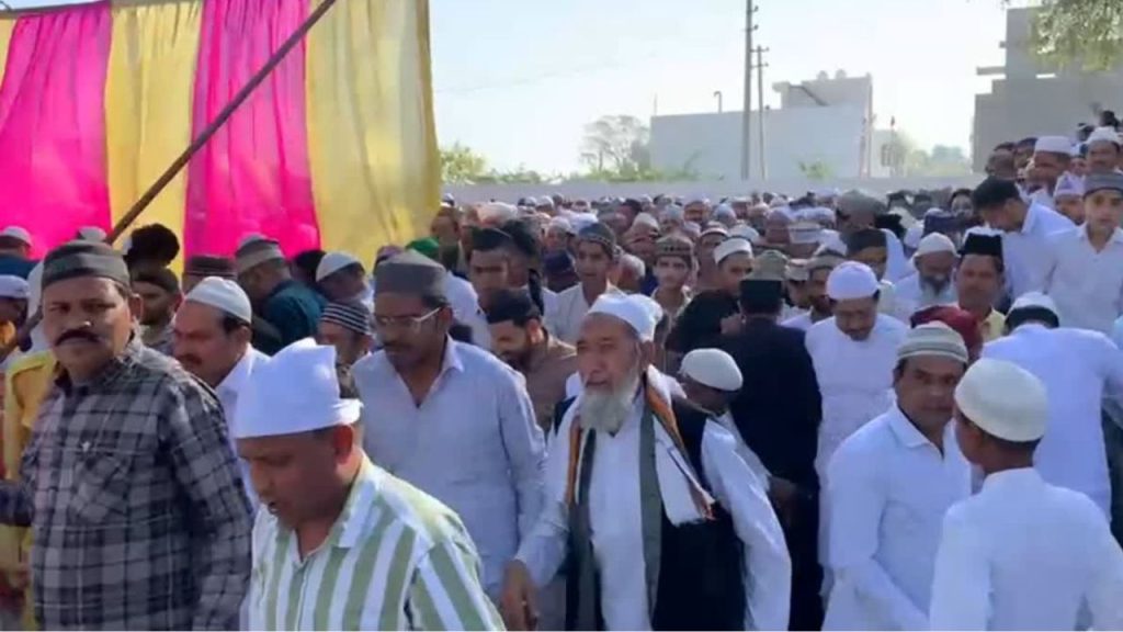MP Protest On Eid : ईद पर लगे ‘फिलिस्तीन समर्थन’ के नारे, भाजपा ने प्रियंका गांधी पर लगाए गंभीर आरोप