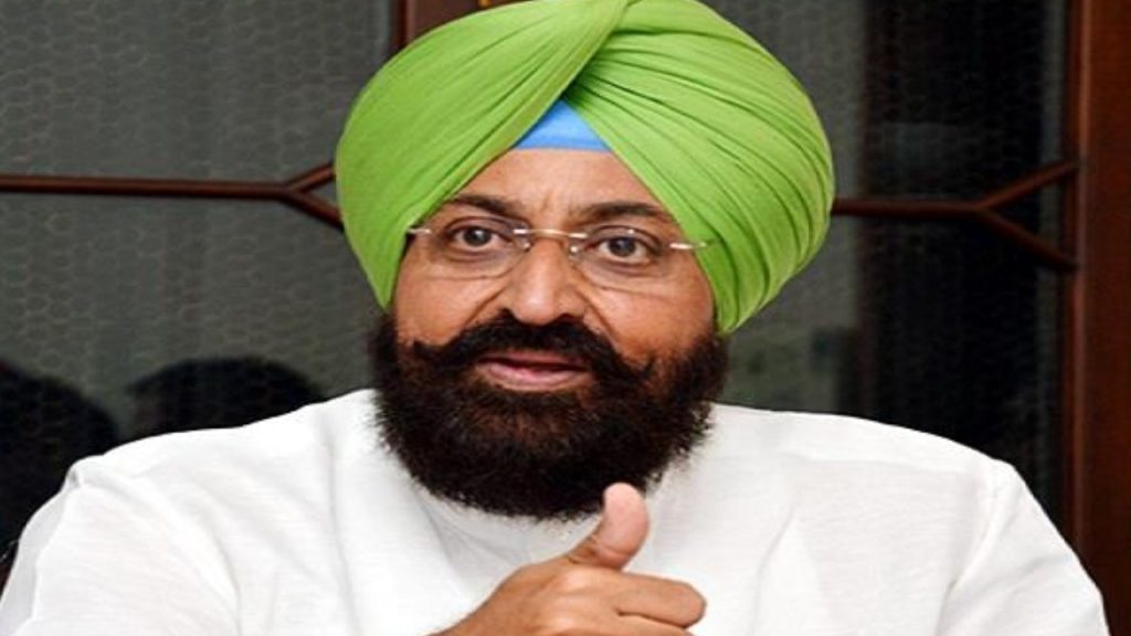 Punjab News : प्रताप बाजवा का बयान…सियासी बवाल, 52 बम वाले बयान पर घिरे कांग्रेस नेता
