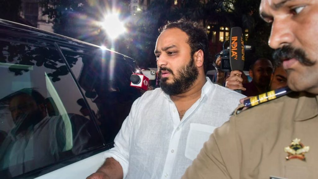 Zeeshan Siddiqui Death Threat: बाबा सिद्दीकी के बेटे को जान से मारने की मिली धमकी, जीशान सिद्दीकी की बढ़ाई गई सुरक्षा