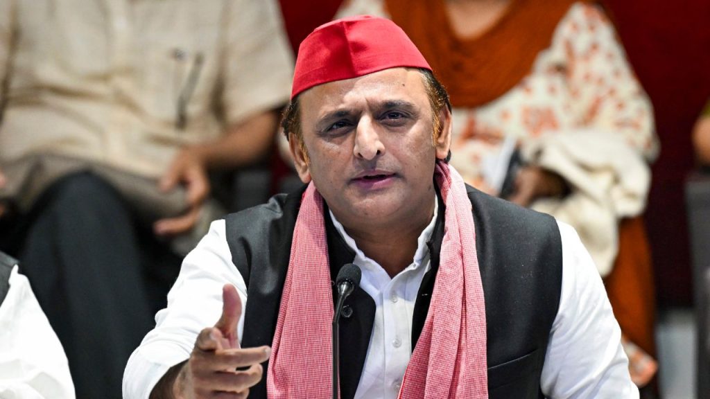 Agra News : प्लानिंग, फंडिंग, और फिर हमला…अखिलेश ने केंद्र सरकार पर साधा निशाना