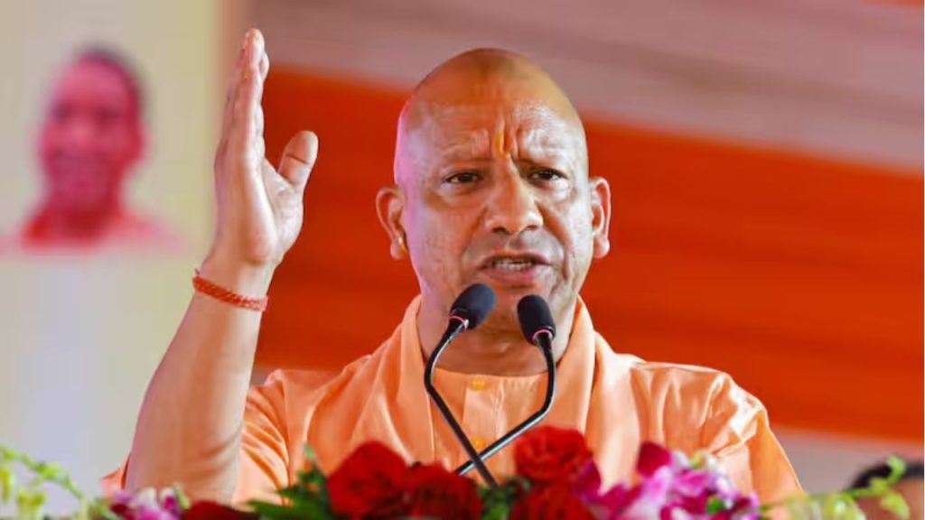 CM Yogi : CM योगी ने दी गोरखपुर को 91 करोड़ की सौगात, 13 परियोजनाओं का लोकापर्ण और शिलान्यास 
