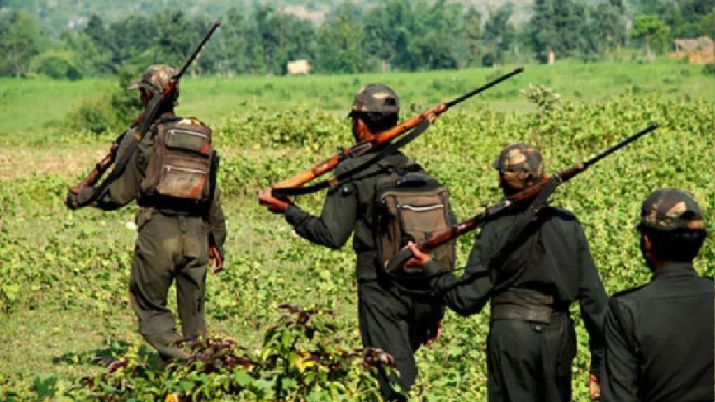 Jharkhand : बोकारो में सुरक्षाबलों ने 6 माओवादियों को किया ढेर, हथियार बरामद