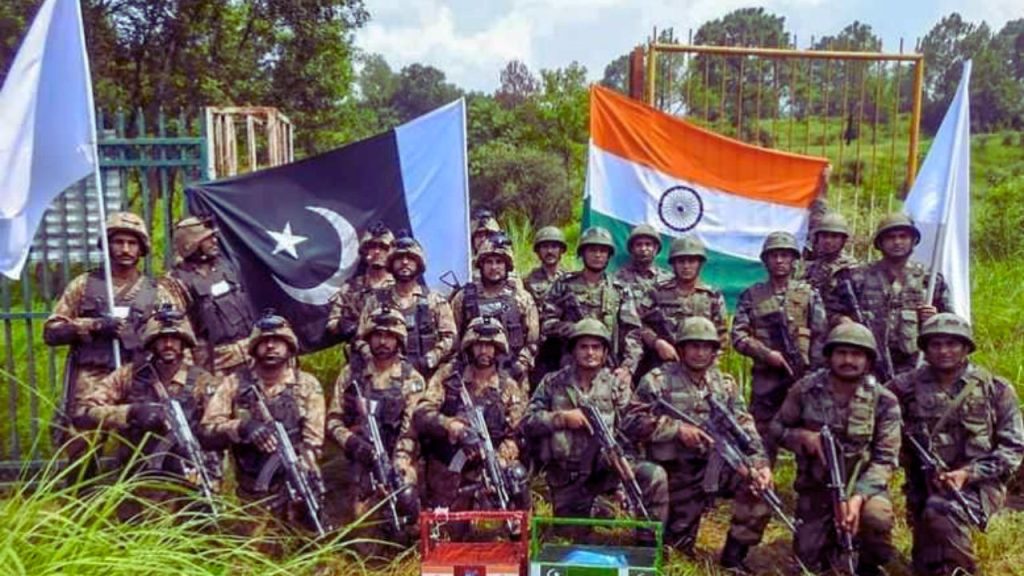 IND-PAK Army : भारत-पाक के बीच दोस्ती या जंग! LOC पर दोनों देशों की सेना करेंगी बैठक
