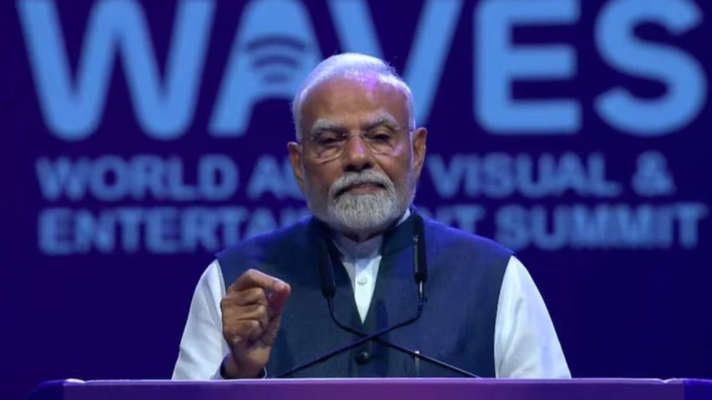 WAVES Summit 2025 : PM मोदी ने किया WAVES समिट का उद्घाटन, कंटेंट, क्रिएटिविटी और कल्चर का बताया महत्व