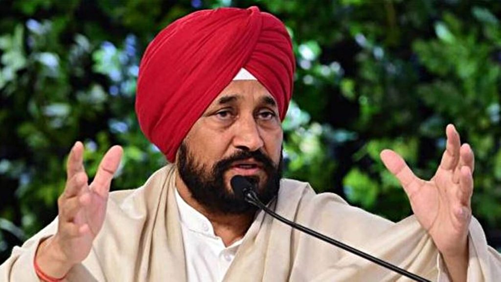 Charanjit Singh Channi : सर्जिकल स्ट्राइक वाले बयान पर चरणजीत चन्नी ने दी सफाई, बोले- मैंने कोई सबूत नहीं मांगे
