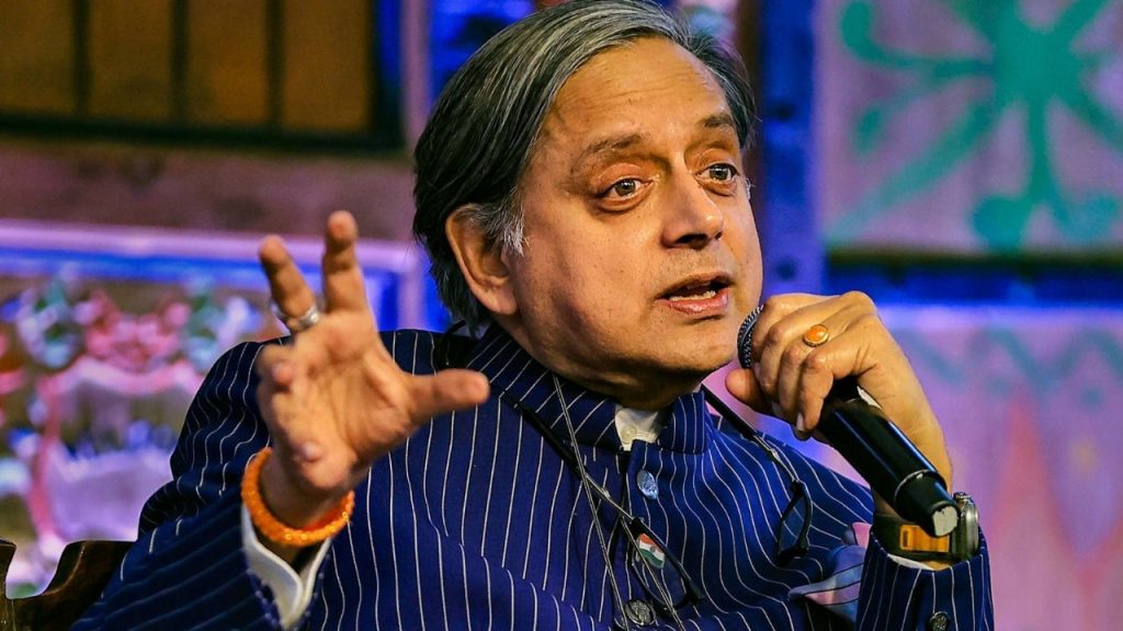 Shashi Tharoor on Ceasefire : “उसकी फितरत है मुकरने की…” सीजफायर पर पलटा पाकिस्तान तो शशि थरूर ने सुनाई खरी-खोटी