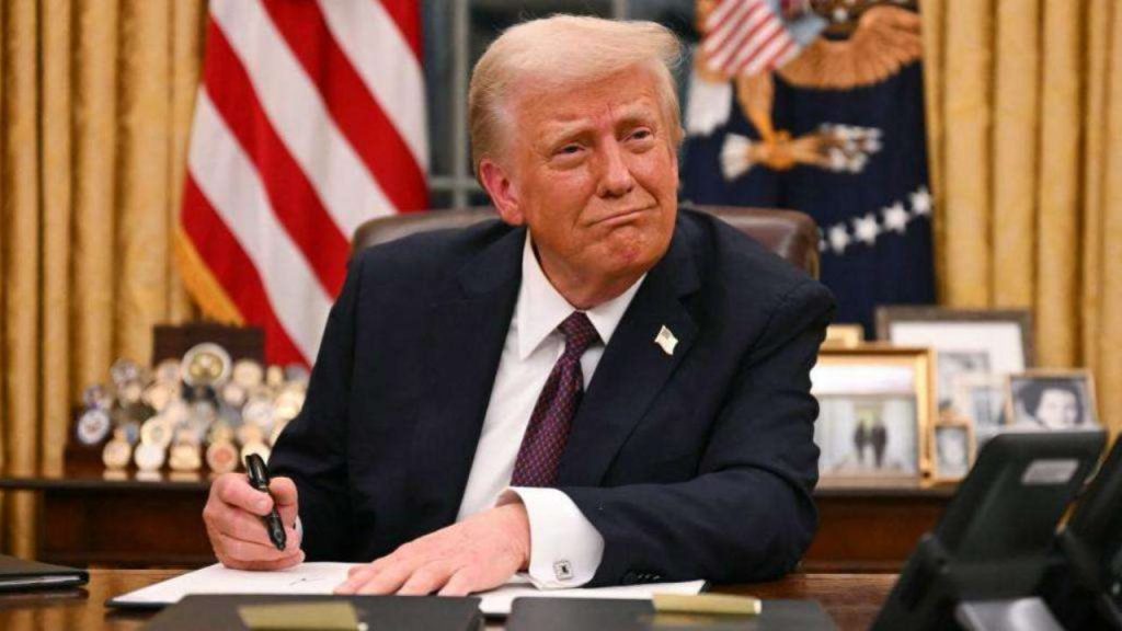 Donald Trump: ट्रंप का ड्रामा जारी ! भारत-पाकिस्तान सीजफायर पर क्रेडिट लेने से फिर नहीं चूके