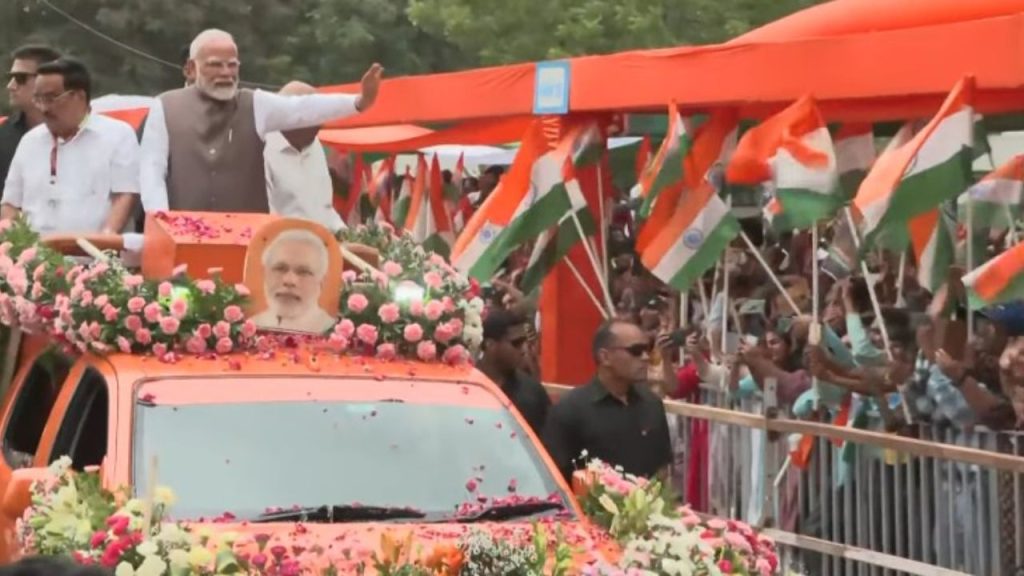 PM Modi: ‘उधर पसीना छूट रहा…’ सिंधु जल समझौते पर गांधीनगर में बोले PM Modi