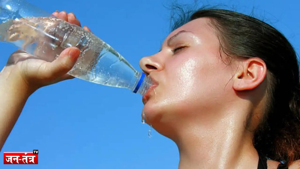 Summer Care Tips: गर्मियों में कैसे रखे शरीर को ठंडा और कूल, आपनाएं ये कुछ घरेलू उपाय