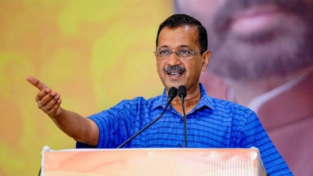 AAP News : दिल्ली में आम आदमी पार्टी में बड़ी टूट, 13 पार्षदों ने दिया इस्तीफा…नई पार्टी बनाने का किया ऐलान