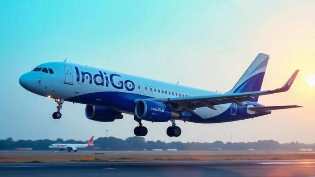IndiGo Emergency Landing: दिल्ली से लेह जा रही इंडिगो फ्लाइट की इमरजेंसी लैंडिंग….180 यात्री थे विमान में सवार