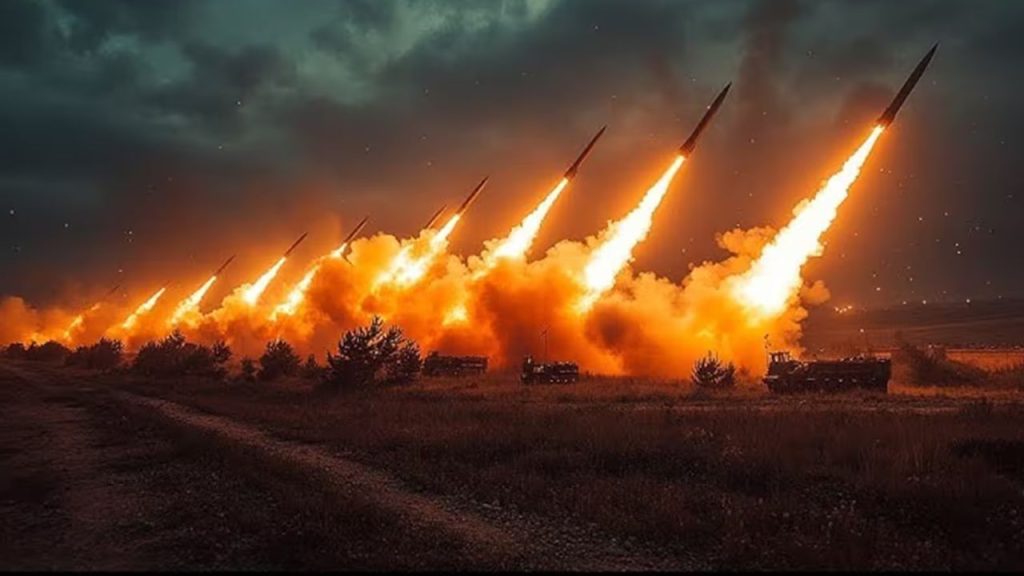 Iran-Israel Conflict : ईरान ने तोड़ा सीजफायर दागी बैलिस्टिक मिसाइलें, इजरायल ने कहा- ‘पूरी ताकत से देंगें जवाब’