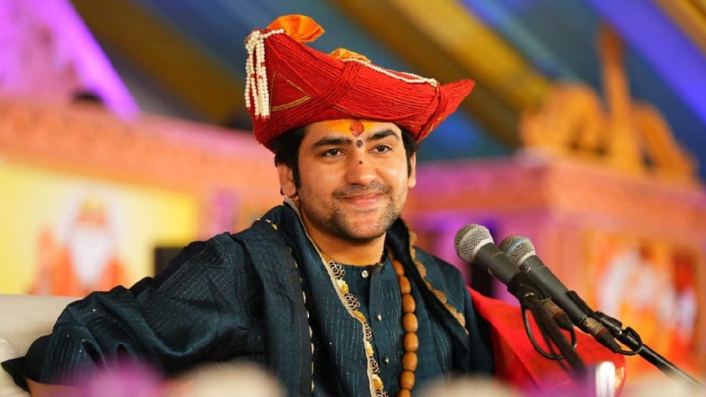Bageshwar Dham Sarkar: इटावा कथावाचक विवाद पर भड़के धीरेंद्र शास्त्री, बोले – ‘भारत कैसे बनेगा हिंदू राष्ट्र?’