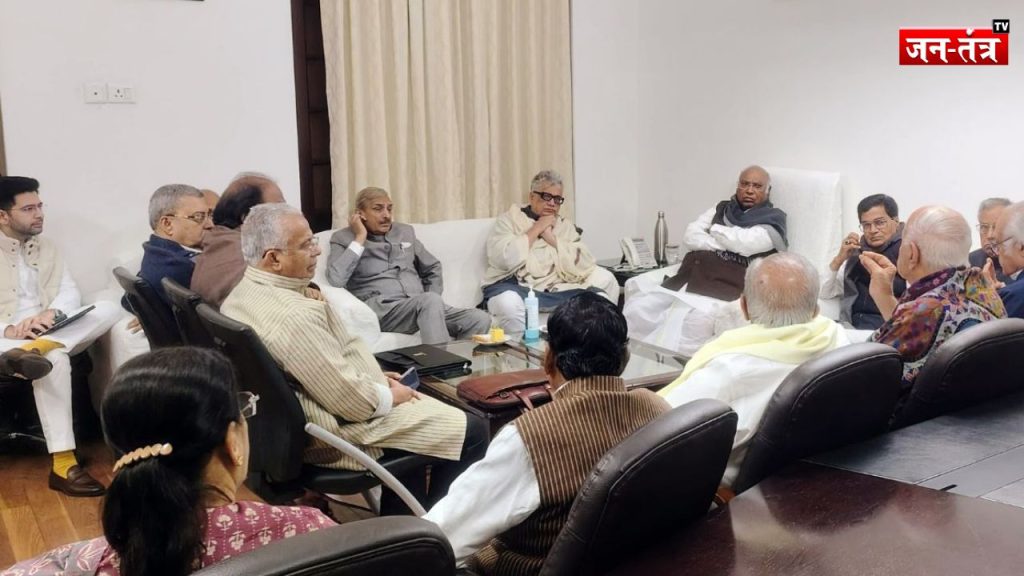 Vice President Election : लोकतंत्र की लड़ाई में विपक्ष का मास्टरस्ट्रोक? उपराष्ट्रपति उम्मीदवार पर फैसला आज