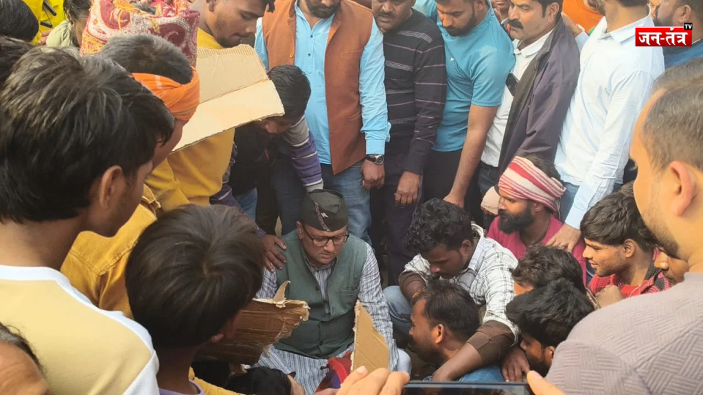 JCB ने 8 साल के बच्चे को कुचला, विधायक ने ADM से कहा- ‘मैं आपका कठपुतली नहीं’