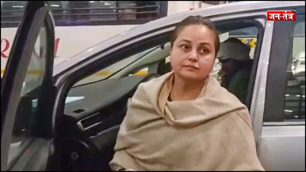 रोहिणी आचार्य के बयान से बिहार की सियासत गरमाई, महिला सुरक्षा पर छिड़ी बहस !