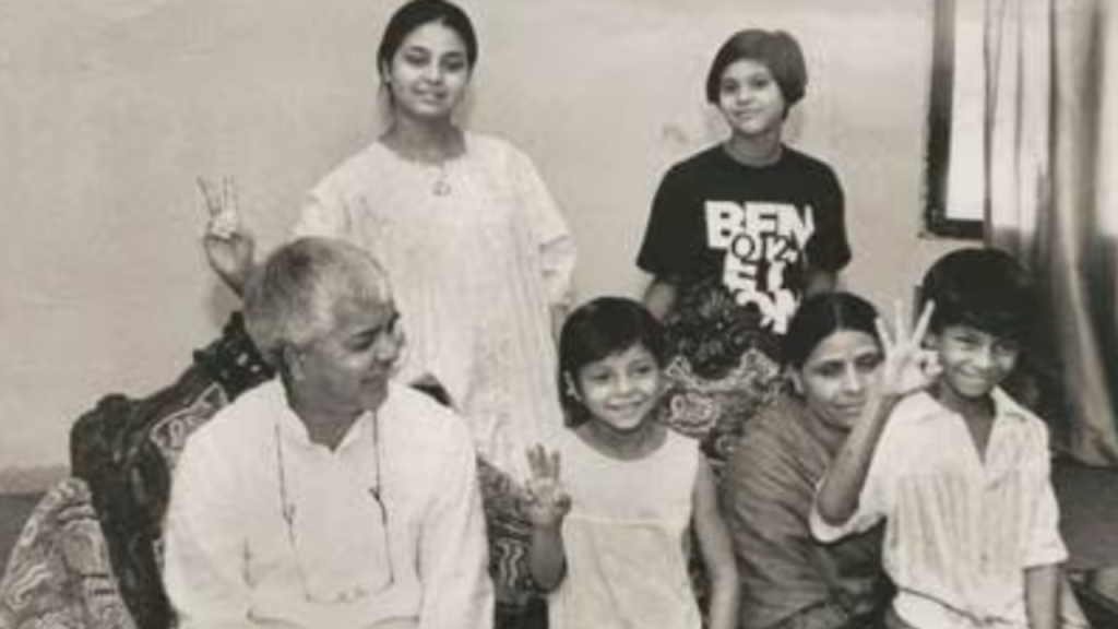 राउज एवेन्यू कोर्ट का कड़ा फैसला: लालू यादव ने रेल मंत्रालय को ‘जागीर’ की तरह इस्तेमाल किया!