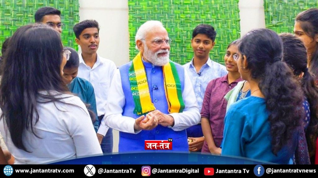 ‘देश जानता है आप पहले से नंगे हैं’: कांग्रेस के हंगामे पर बरसे पीएम मोदी