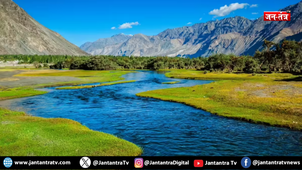 ऐसी कौन-सी नदी जो सम्रुद में नहीं मिलती है?